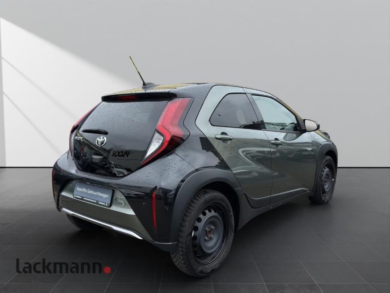 Toyota Aygo X 1.0 5-Türer Explore Air*Faltdach*Navi*LED — photo 5