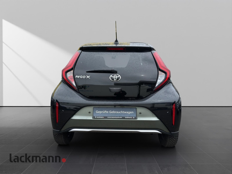 Toyota Aygo X 1.0 5-Türer Explore Air*Faltdach*Navi*LED — photo 6