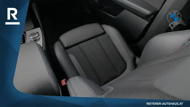 BMW X4 view 25