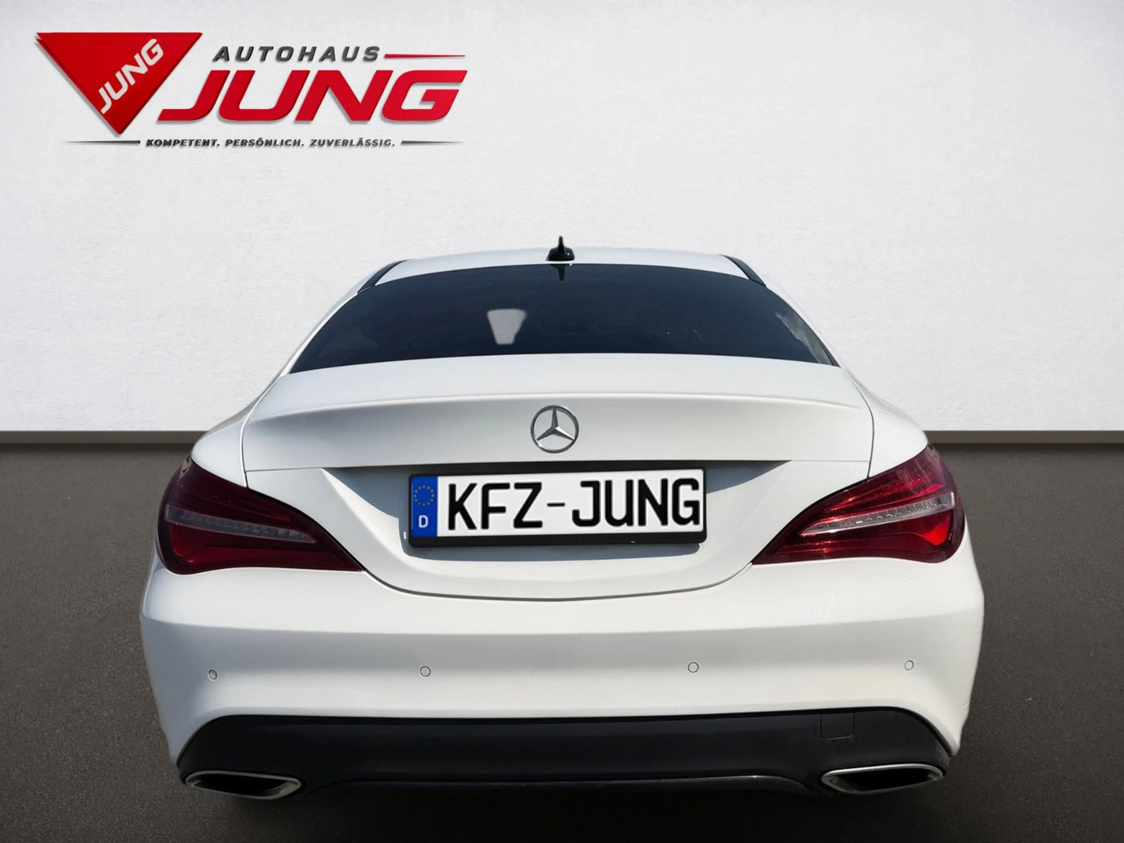 Mercedes-Benz CLA 220 CDI d 4Matic *Night-Paket*Pano*LED-High* — photo 8