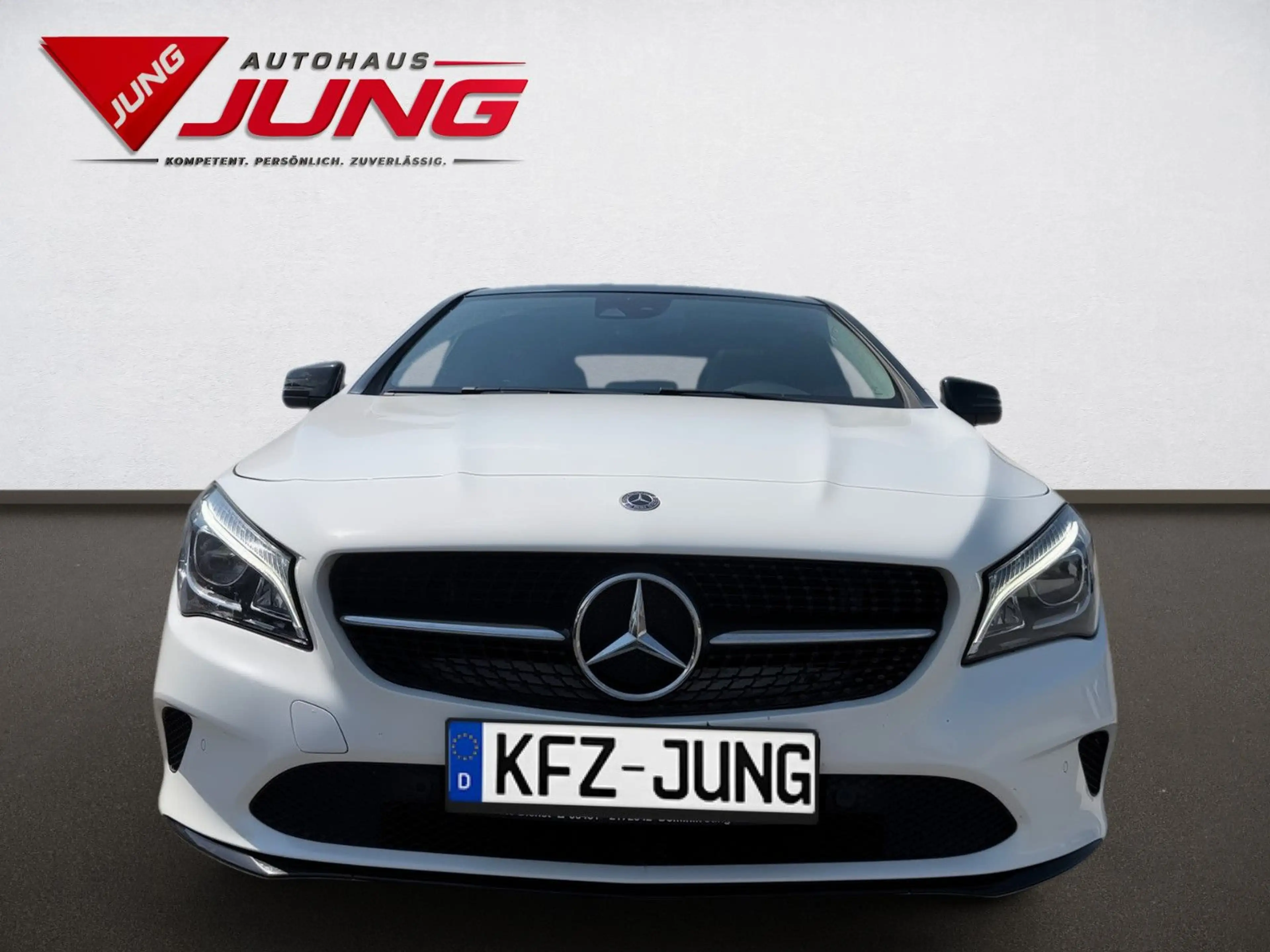 Mercedes-Benz CLA 220 CDI d 4Matic *Night-Paket*Pano*LED-High* — photo 10