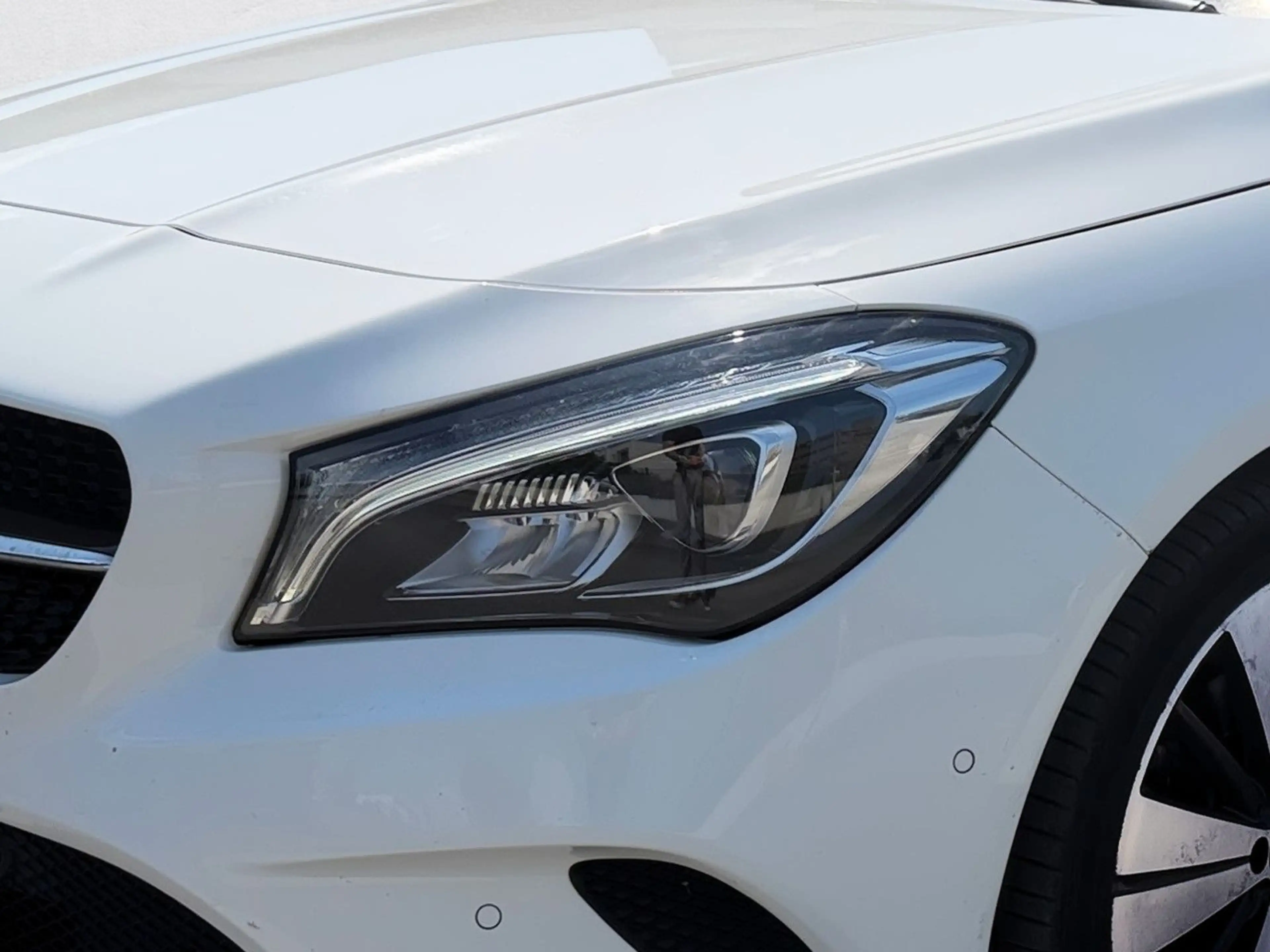 Mercedes-Benz CLA 220 CDI d 4Matic *Night-Paket*Pano*LED-High* — photo 2