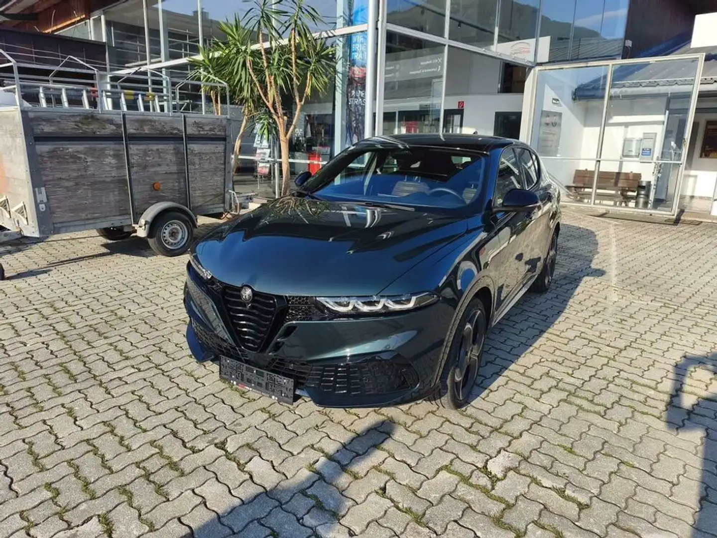 Alfa Romeo Tonale Sport Speciale Plug-In-Hybrid AWD Grün - 1