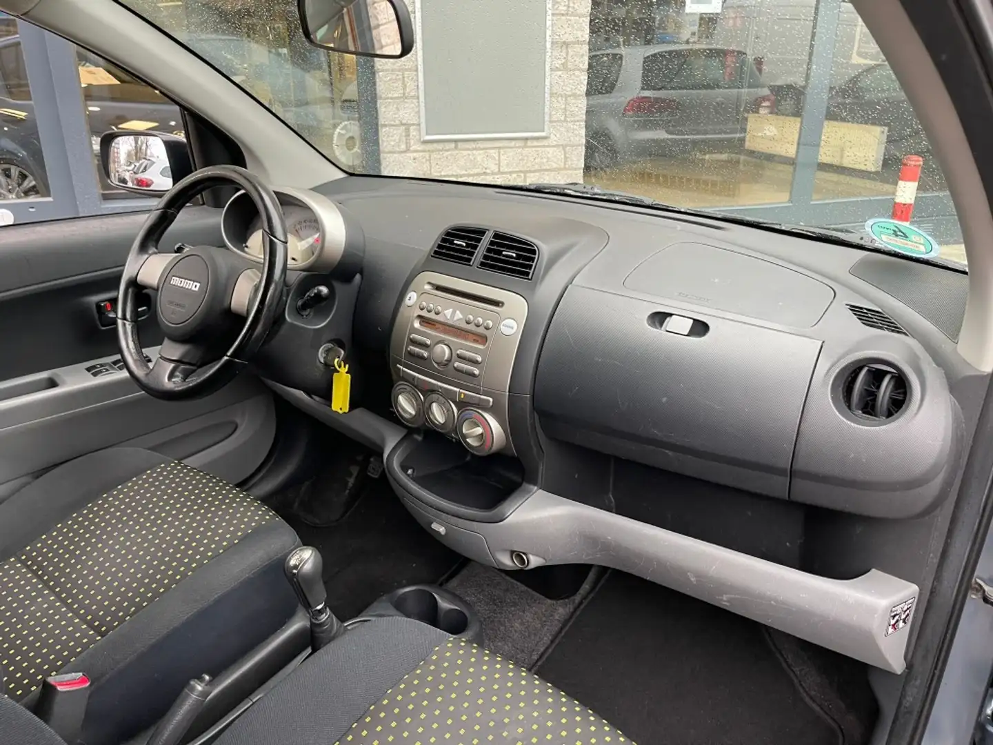 Daihatsu Sirion 2 1.0-12V Premium Airco Nieuwe apk NAP Gris - 2