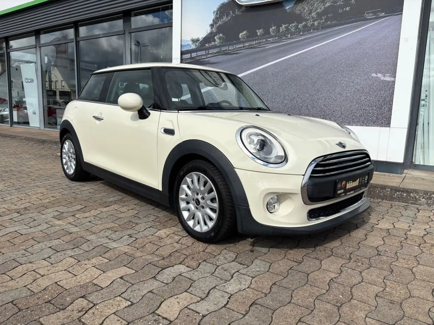 MINI One 3-trg Chili Temp PDC SHZ MFL uvm. Weiß - 2