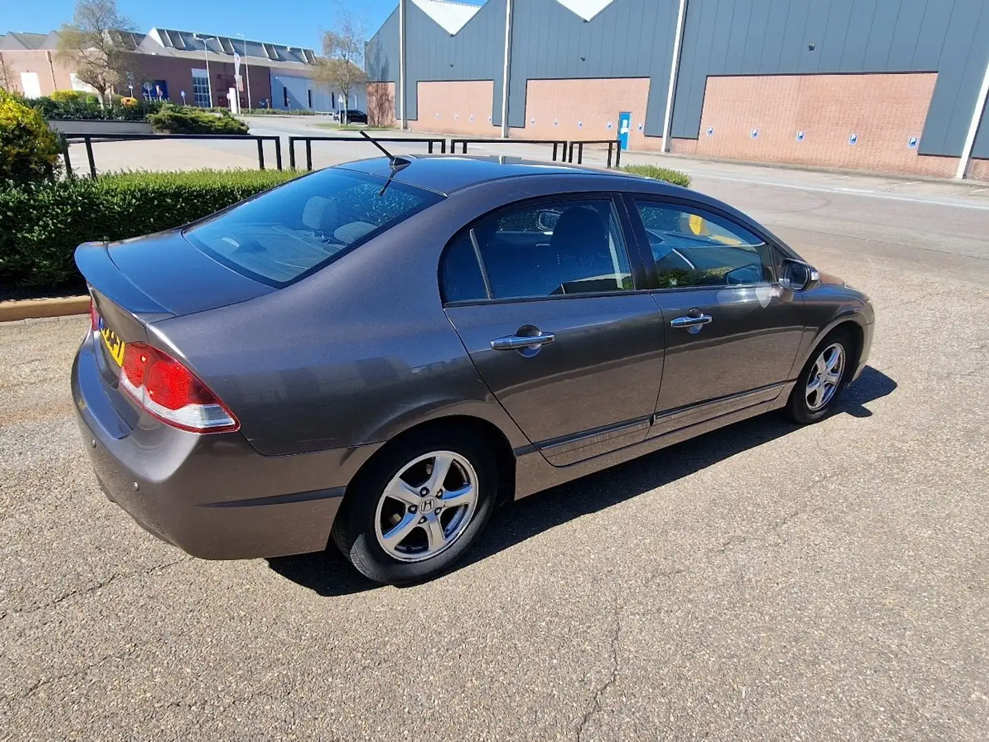 Honda Civic 1.3 automaat Gri - 2