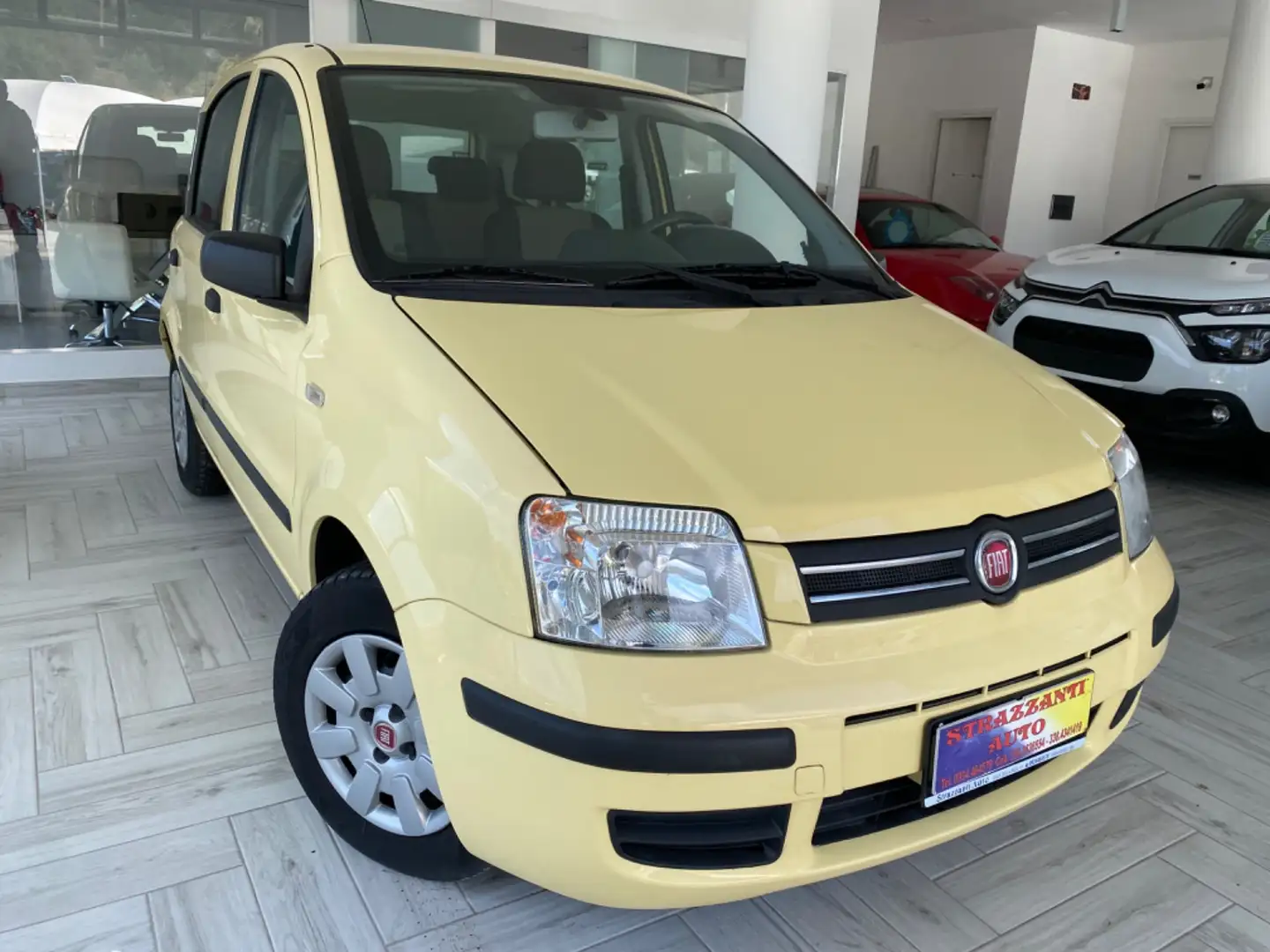 Fiat Panda 1.3 MJT 16V Dynamic Giallo - 2