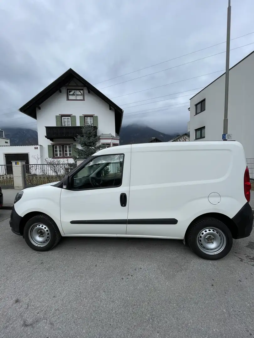 Fiat Doblo Cargo JTD 223.563.0 SX Panorama - 2