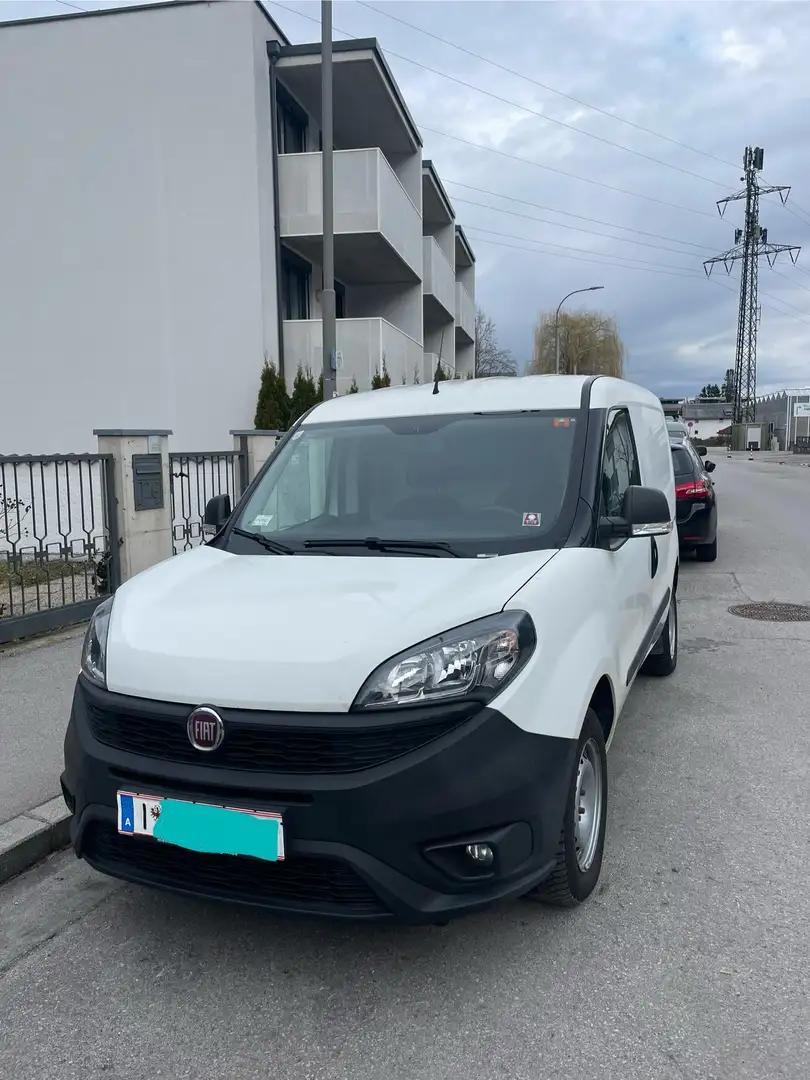 Fiat Doblo Cargo JTD 223.563.0 SX Panorama - 1