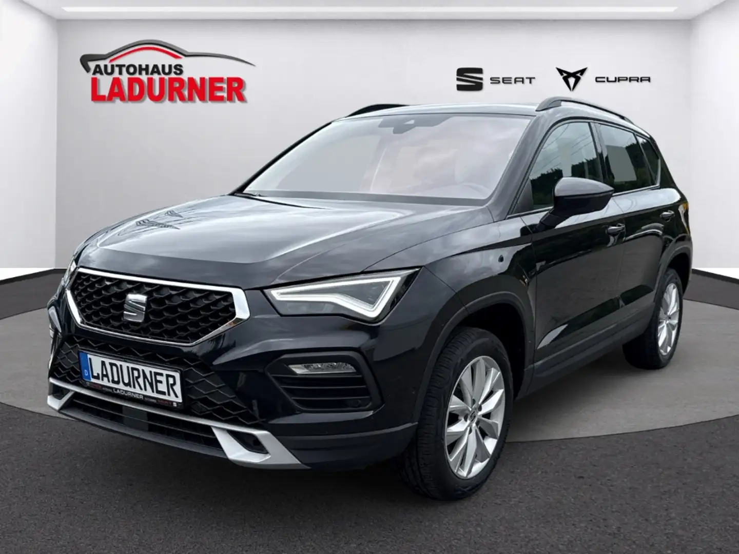 SEAT Ateca Style 2.0 TDI *AHK+Navi+LED+Full Link+PDC* Schwarz - 2