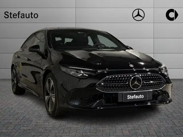 Mercedes-Benz CLA 200 Advanced Plus