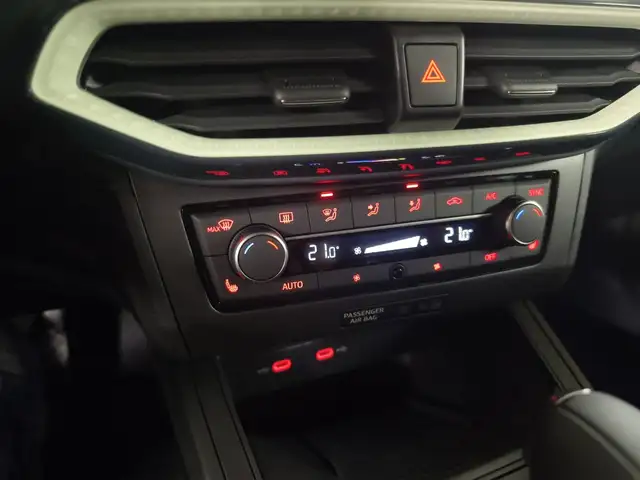 Seat Arona view 14