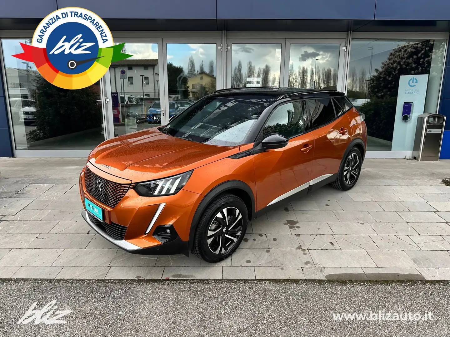 Peugeot e-2008 gt line 100kw Arancione - 1