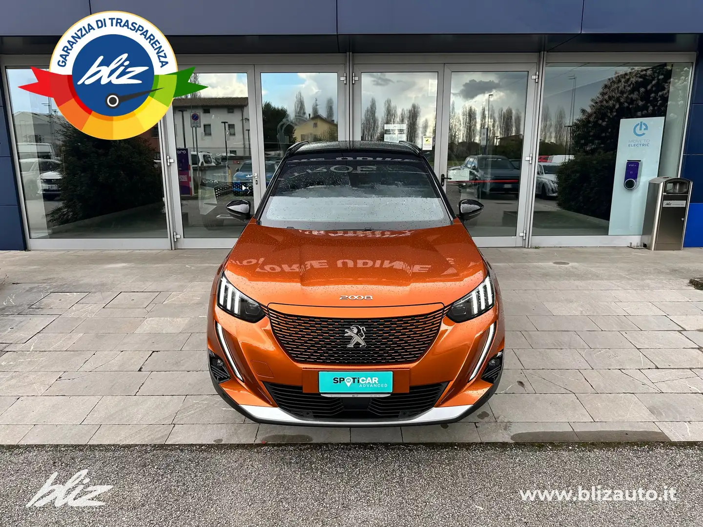 Peugeot e-2008 gt line 100kw Arancione - 2