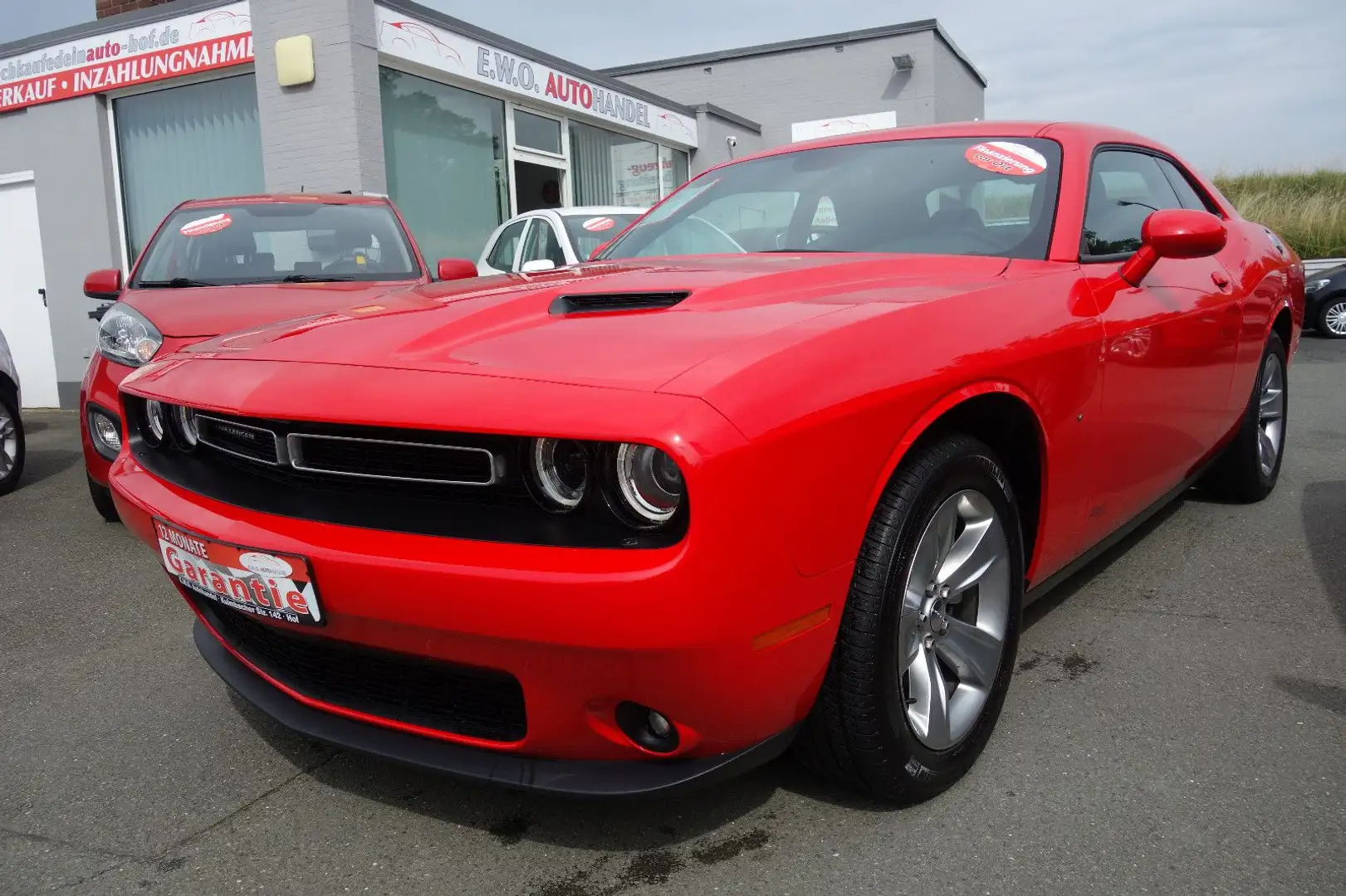 Dodge Challenger SXT 3,6L 24 V Coupe Orig. 3180 km Rot - 1