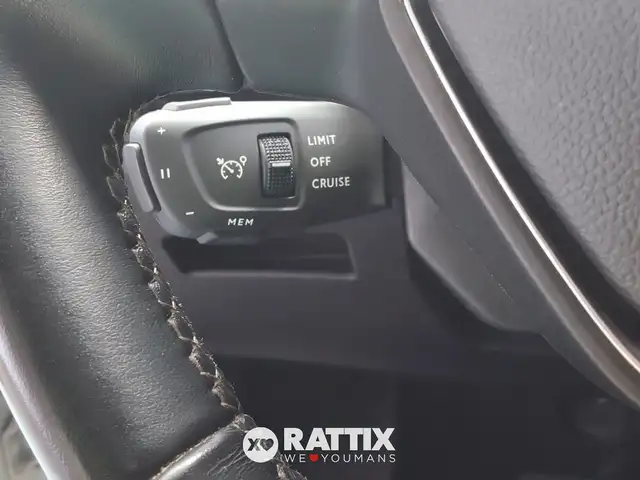 Peugeot 3008 view 14
