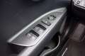Kia Stonic 1.2 MPi Design Edition | Prijs rijklaar incl. 12 m Noir - thumbnail 34