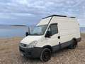 Iveco Daily 35S18V autarker Camper Komplettausbau Weiß - thumbnail 17