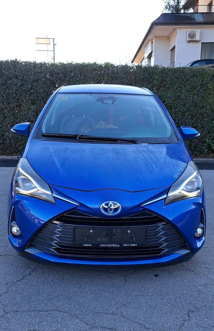 Toyota Yaris 1,5 VVT-i Hybrid Active AUTOMATIK Blau - 2