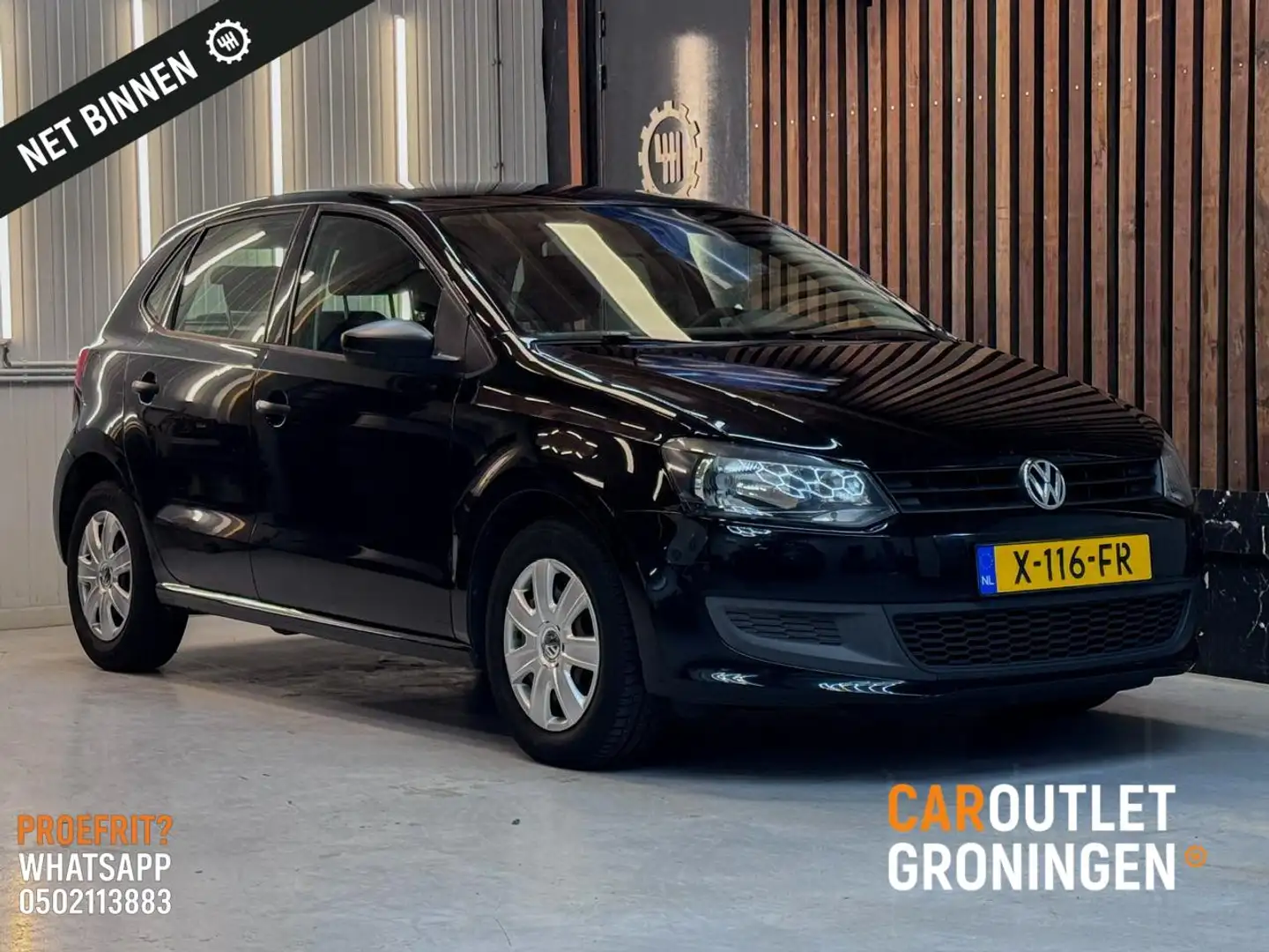 Volkswagen Polo 1.2 Easyline 2011 | 5-DRS | AIRCO | NWE APK Zwart - 1
