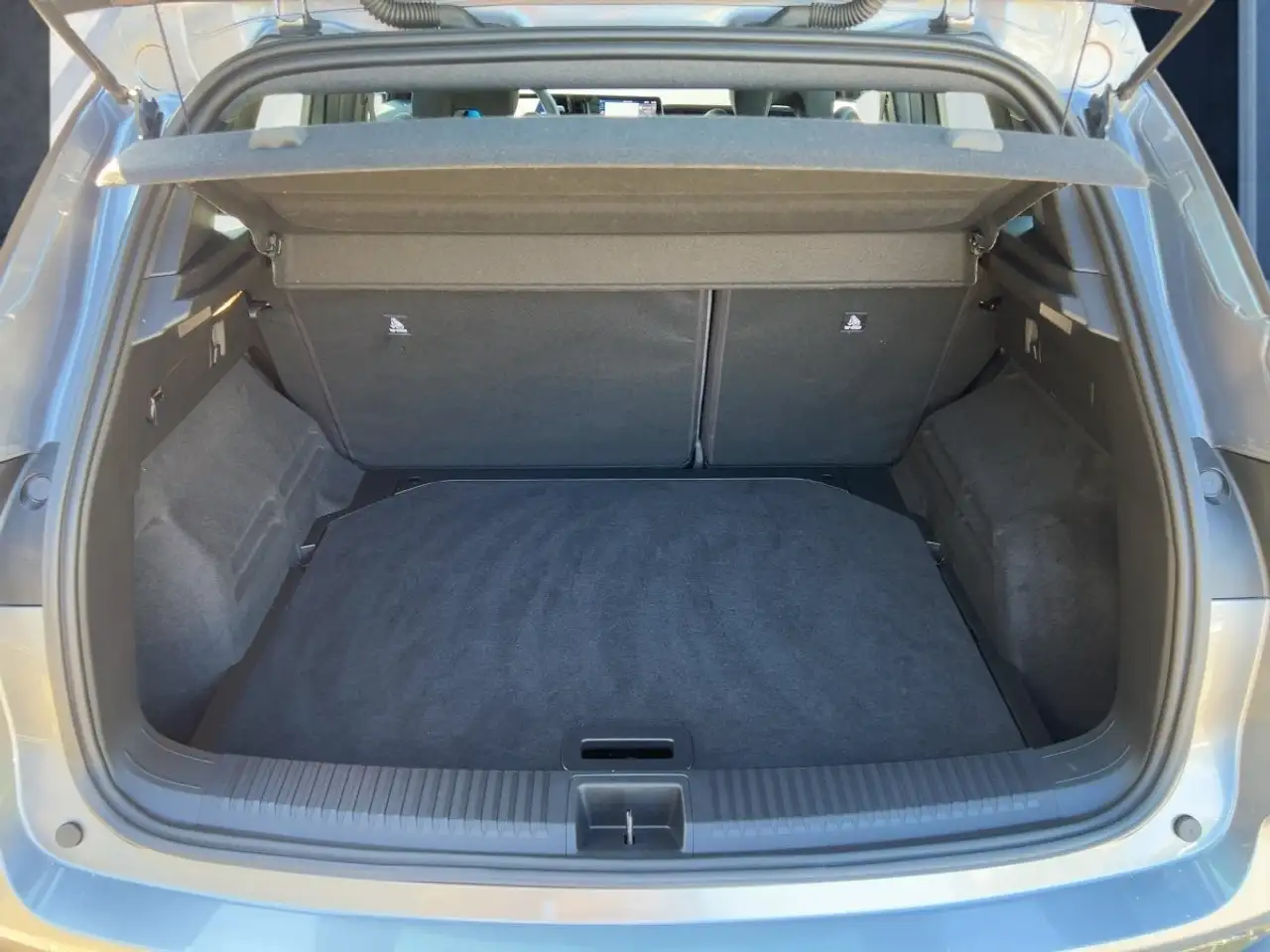 Renault Austral 1.3 TCE 160 Evolution, миниатюра 17