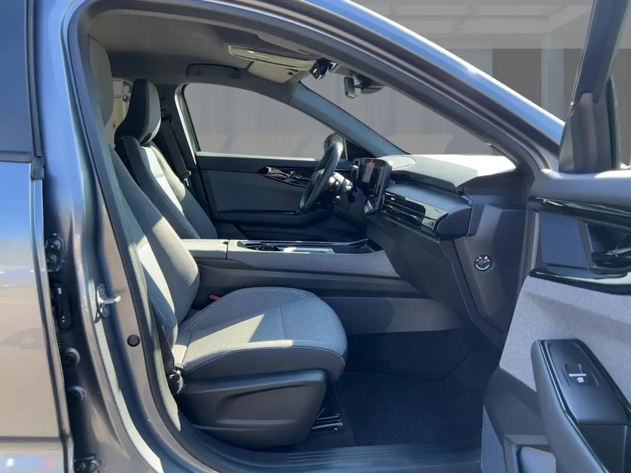 Renault Austral 1.3 TCE 160 Evolution, миниатюра 8