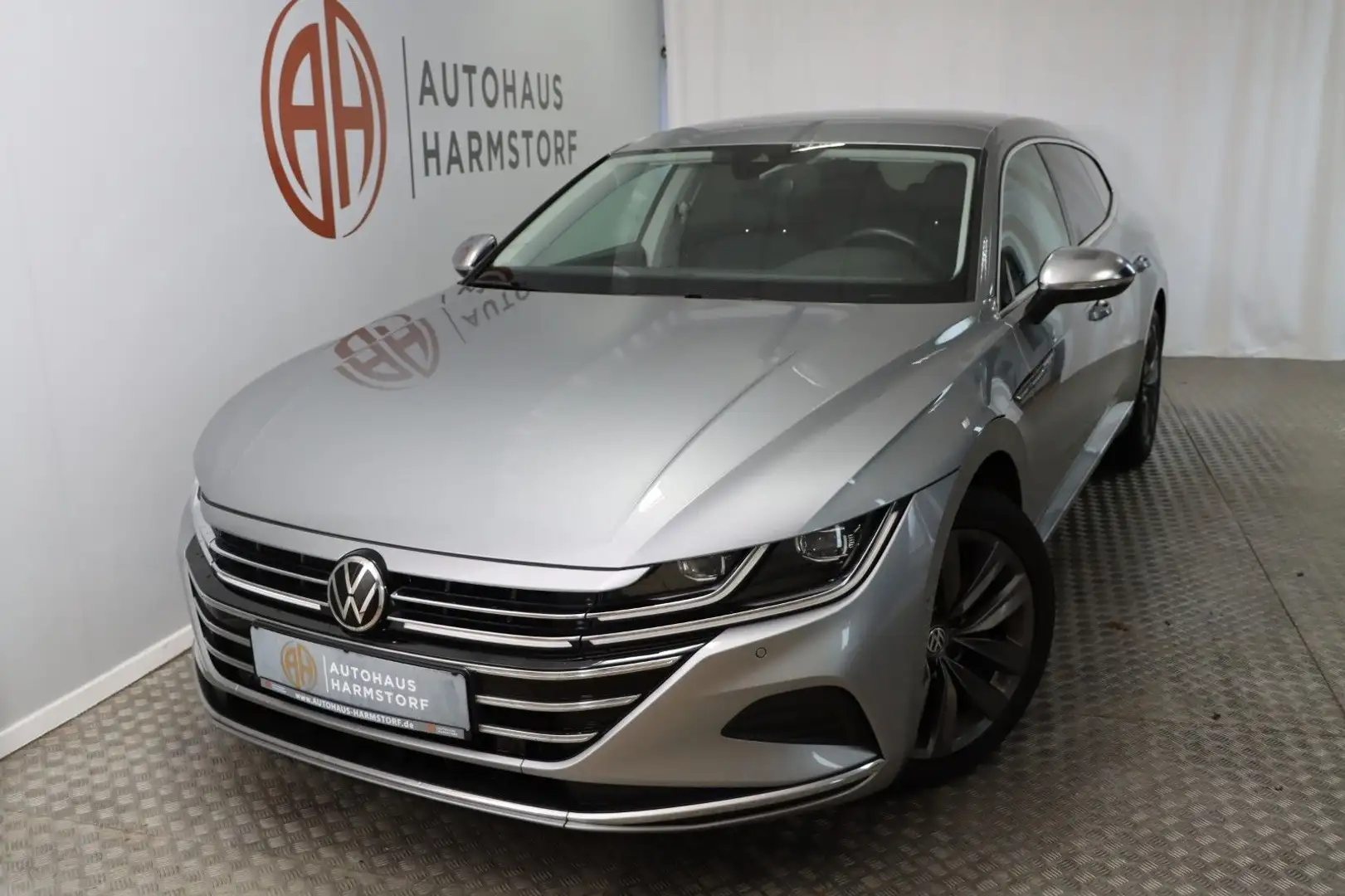 Volkswagen Arteon Shooting Brake Elegance AHK Navi Matrix Argintiu - 1
