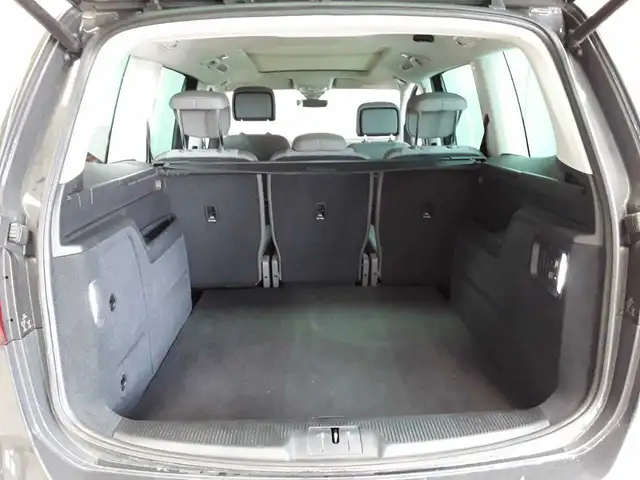 Volkswagen Sharan view 15