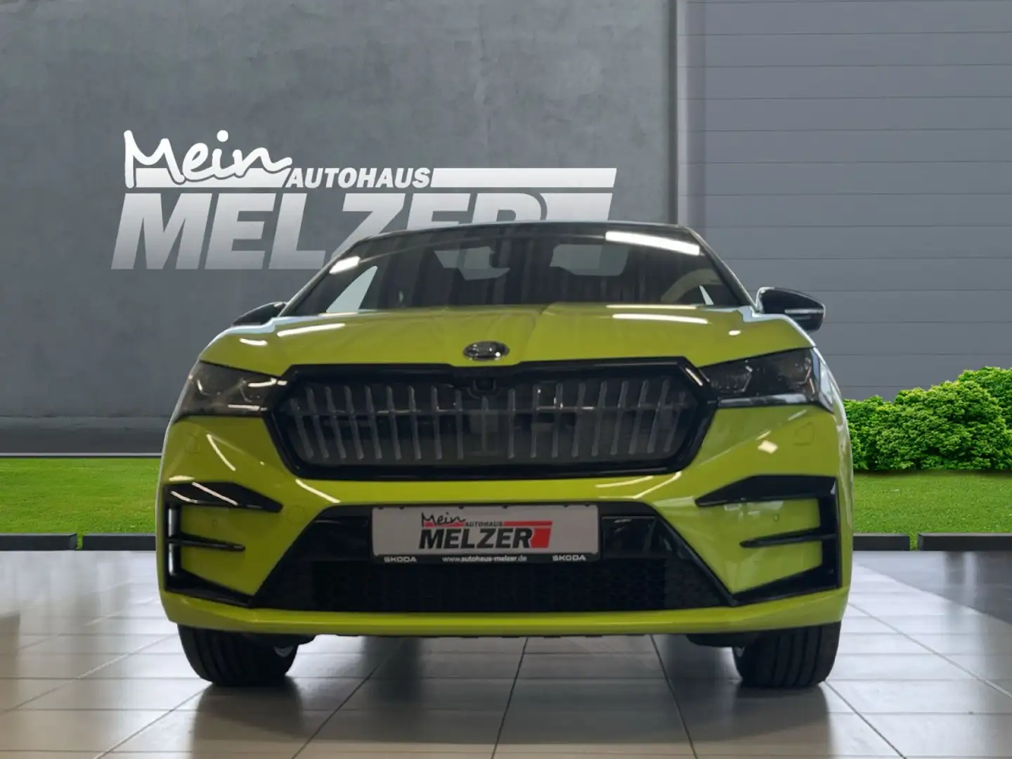 Skoda Enyaq iV Coupe RS AHK+NAVI+MATRIX+PLA+PANO+HuD Klima Verde - 2