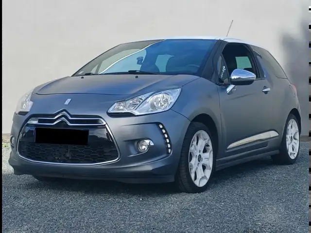 Citroen DS 3 1.6 VTI 120 sport chic, peinture mat, tout cuir GARANTIE 1 AN