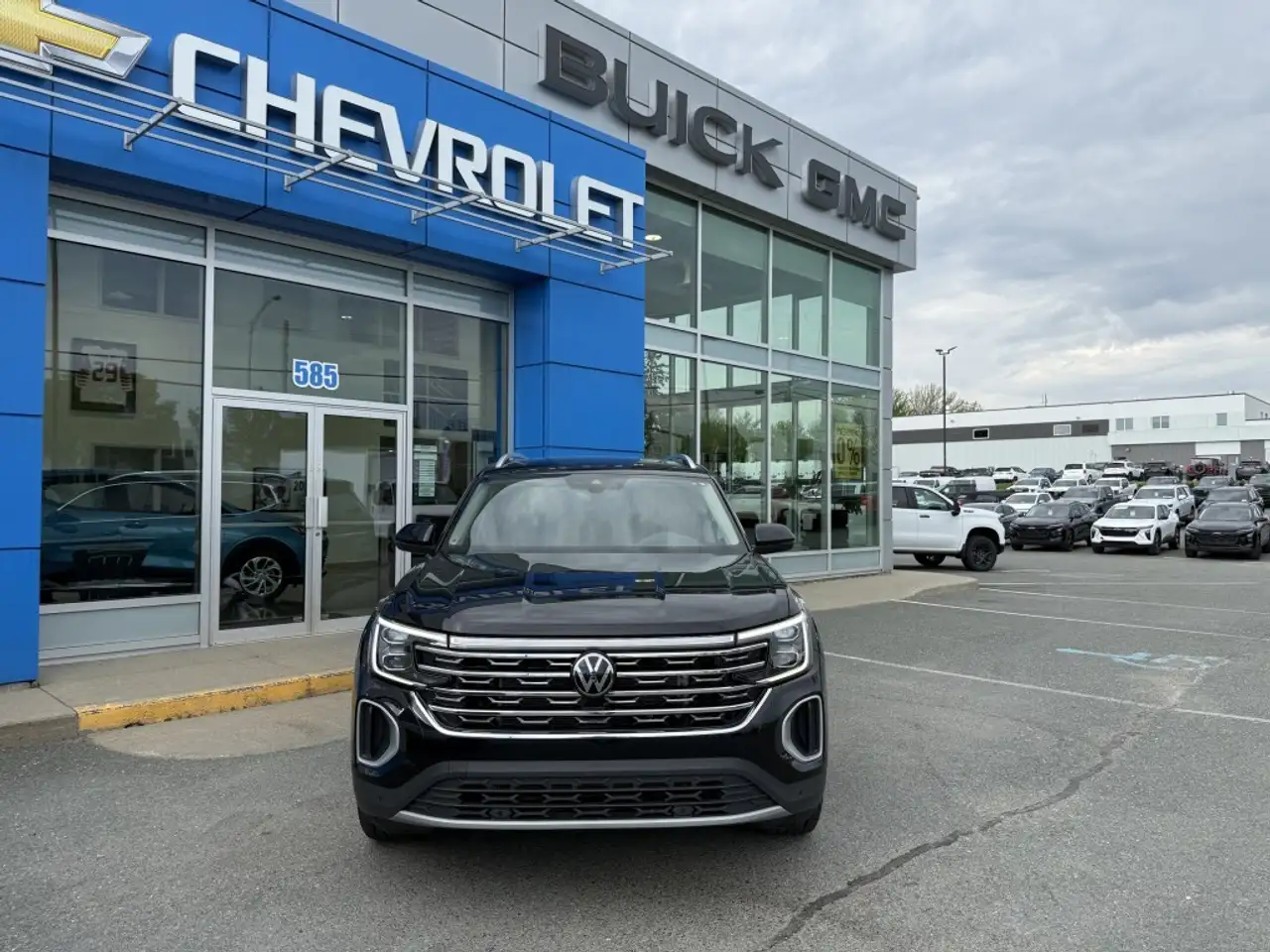 Volkswagen Atlas снимка Volkswagen Atlas