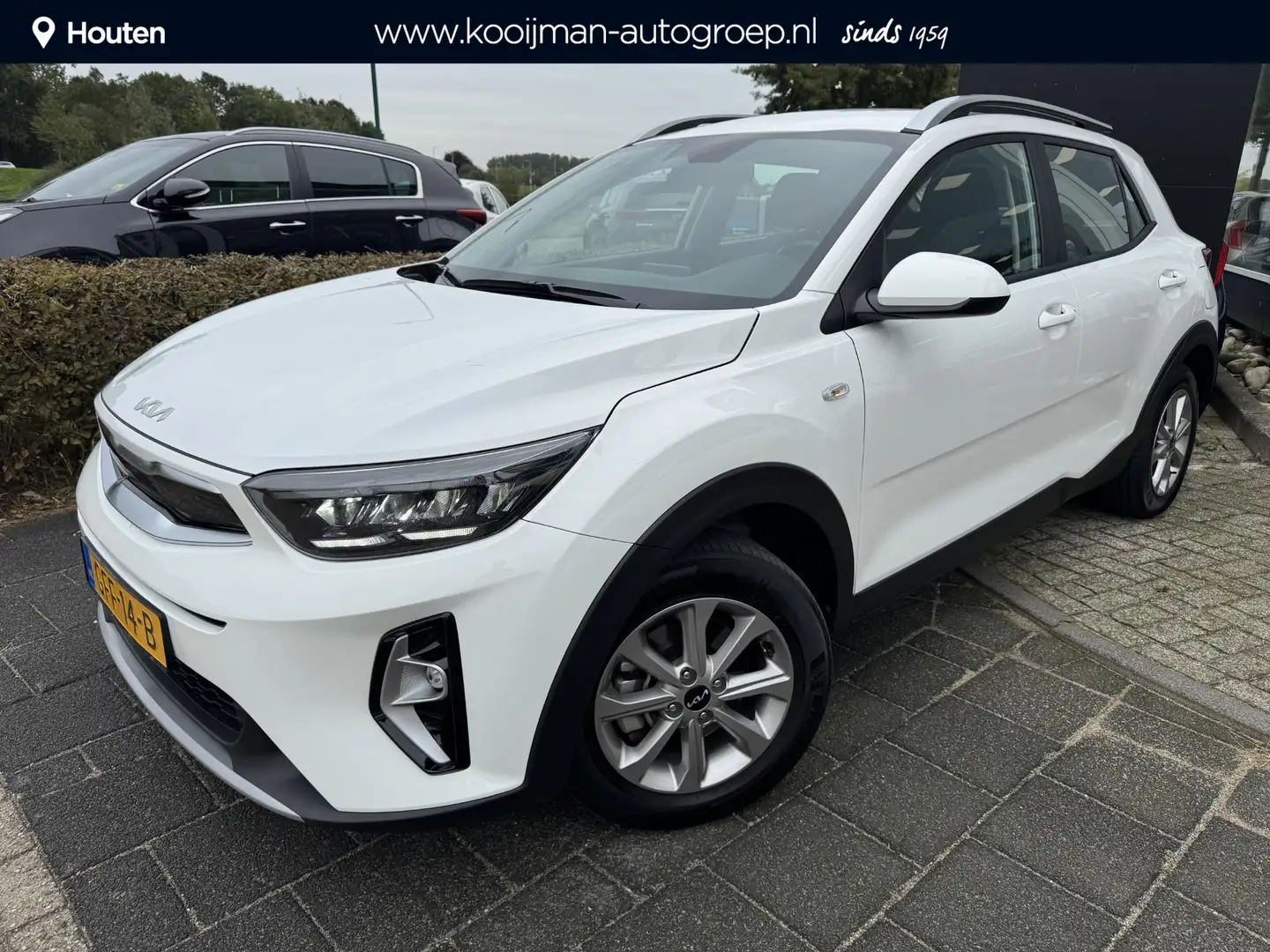 Kia Stonic 1.0 T-GDi MHEV DynamicLine | Eerste Eigenaar | LED Blanc - 1