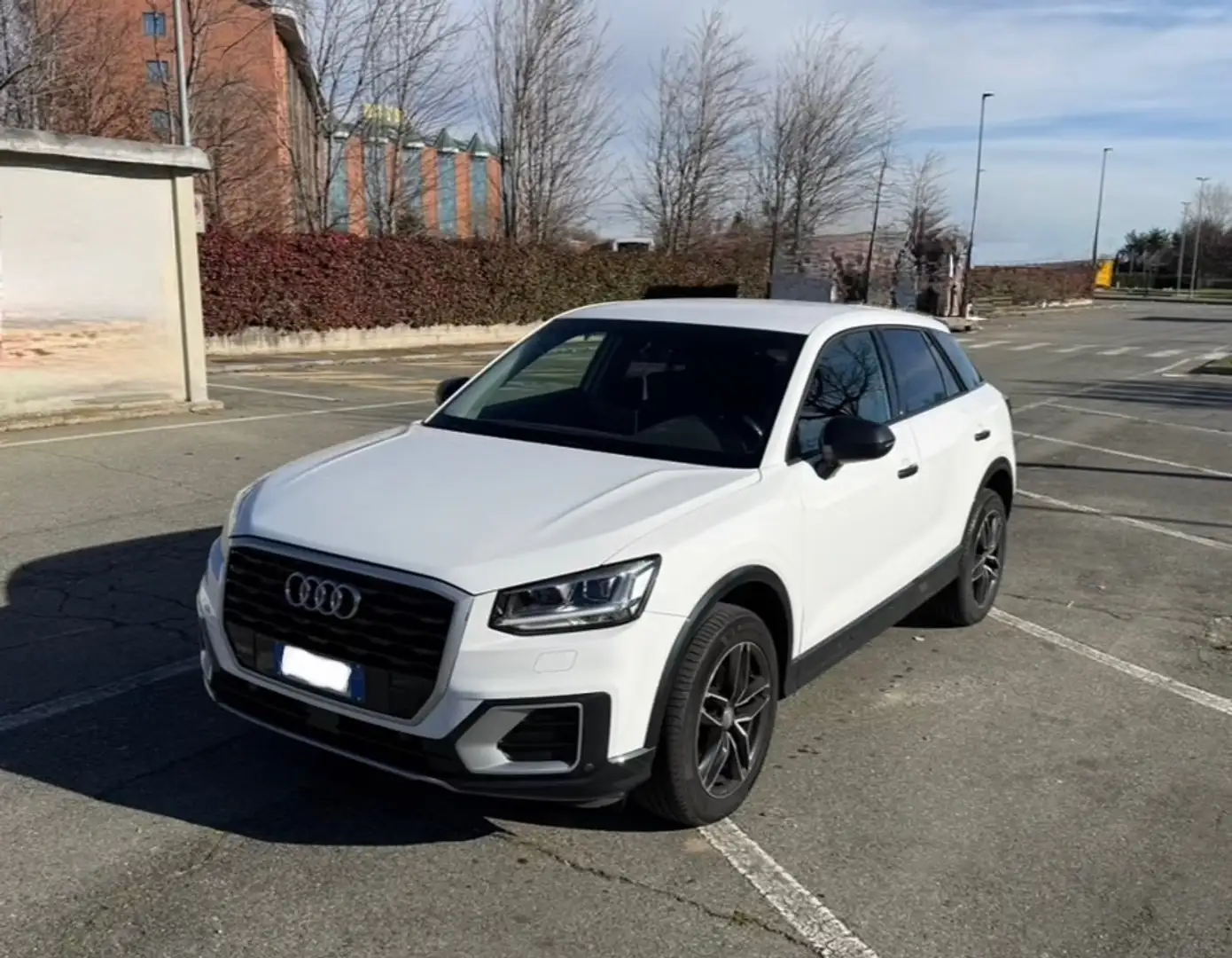 Audi Q2 Q2 1.0 tfsi Business s-tronic - 1