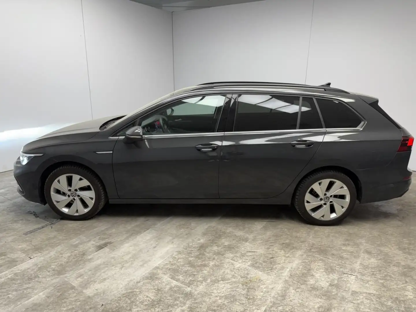 Volkswagen Golf VIII Variant 1.5 TSI Style Klima Rückfahrkamera Grau - 2