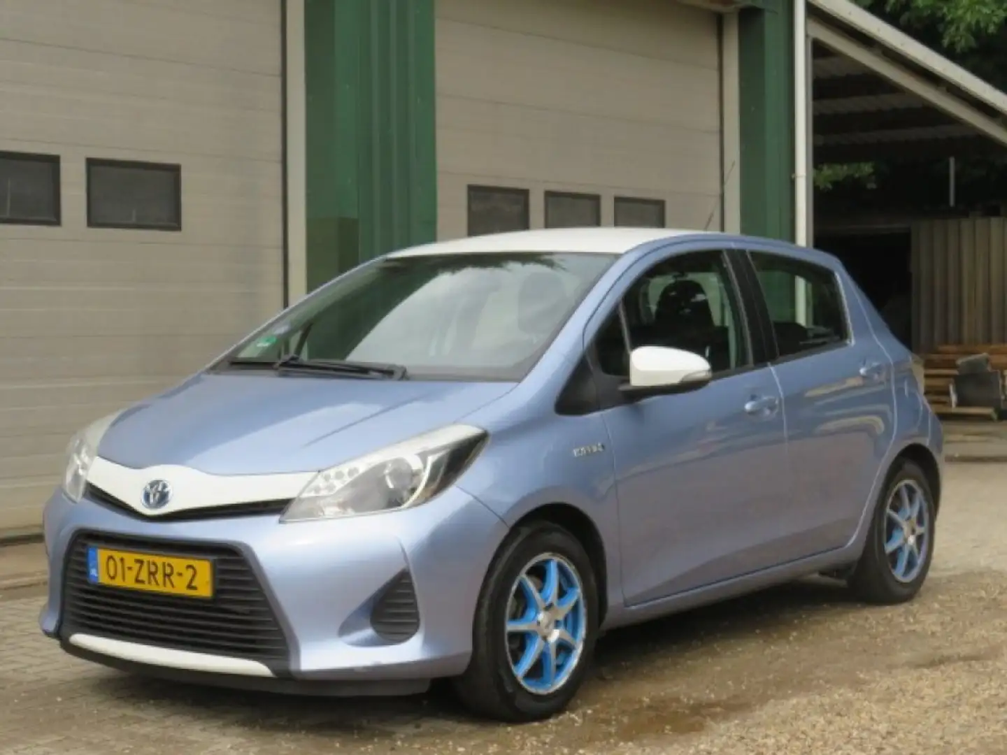 Toyota Yaris 1.5 FULL HYBRID ASP. AUTOMAAT Azul - 2