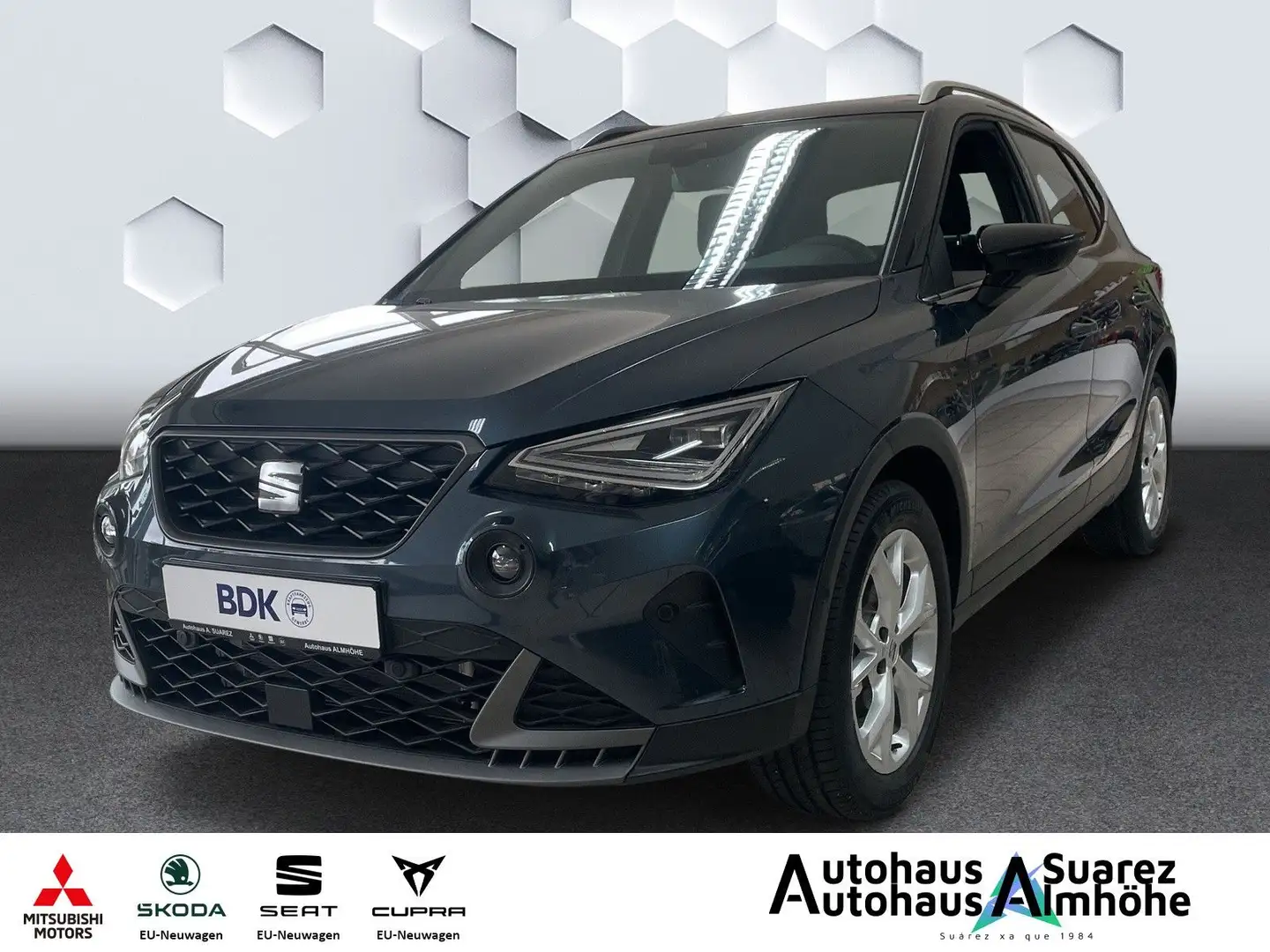 SEAT Arona FR 1.5 TSI DSG 150PS, LED,NAVI, PDC Grau - 2