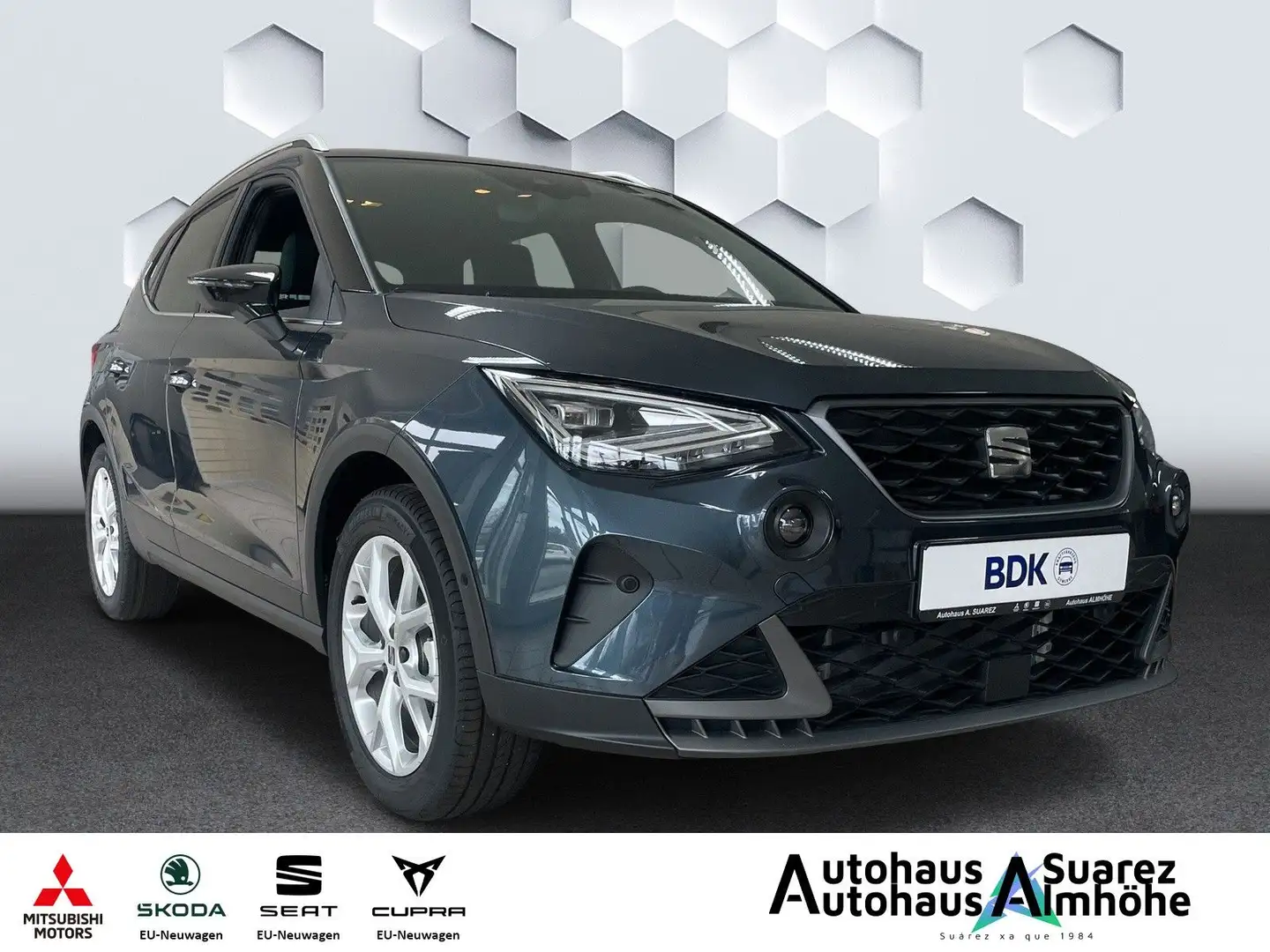 SEAT Arona FR 1.5 TSI DSG 150PS, LED,NAVI, PDC Grau - 1