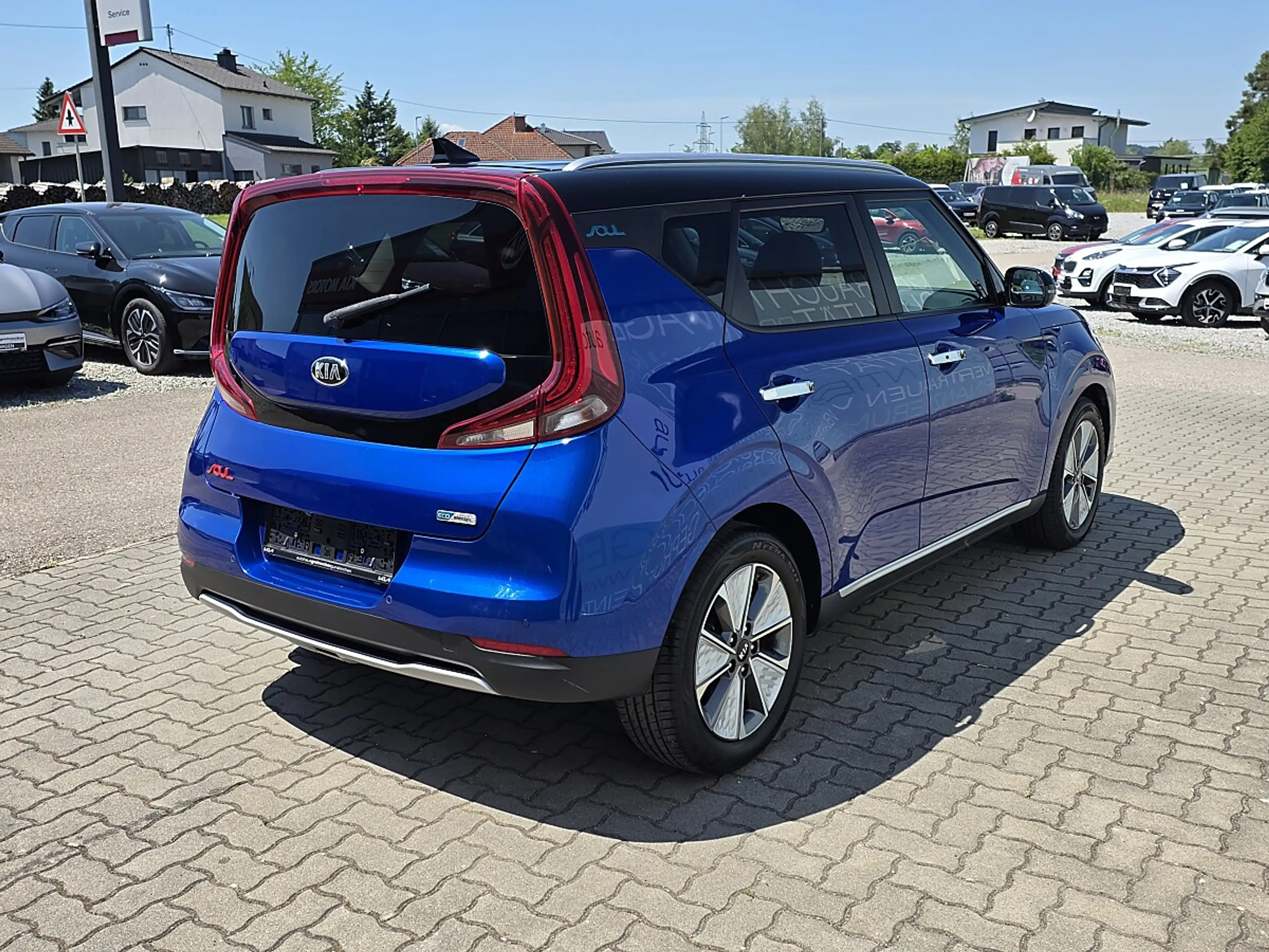 Kia Soul EV 64kWh Long Platin — photo 3