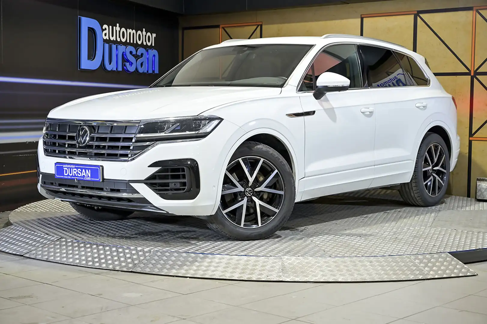 Volkswagen Touareg 3.0TDI V6 Premium Tiptronic Elegance 4M 210kW - 1