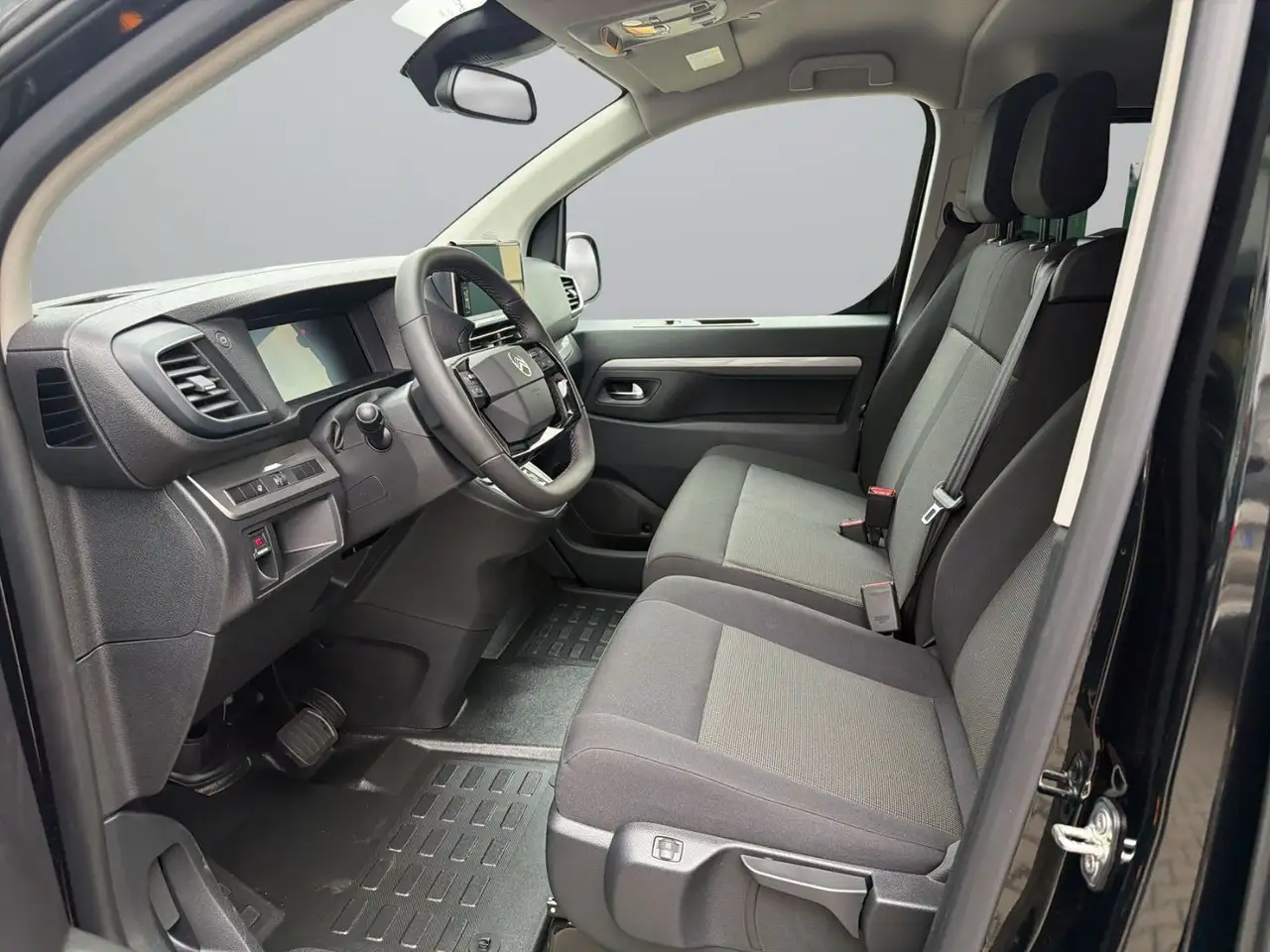 Citroen Spacetourer 2.2 Diesel FAP PLUS XL AHK+LED+Navi 10