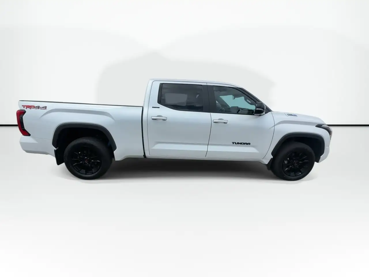Toyota Tundra снимка Toyota Tundra