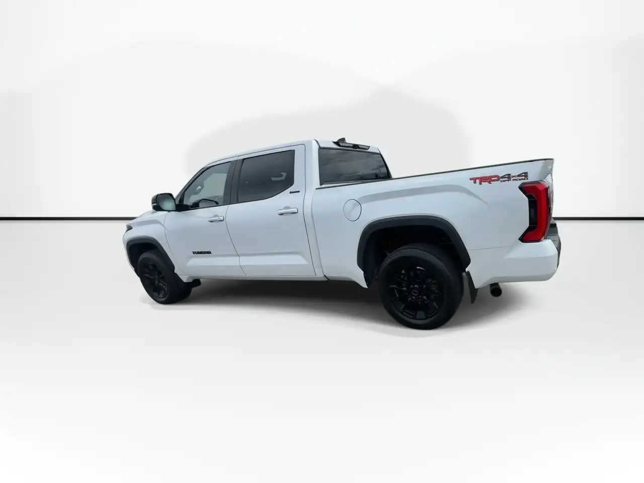 Toyota Tundra снимка Toyota Tundra