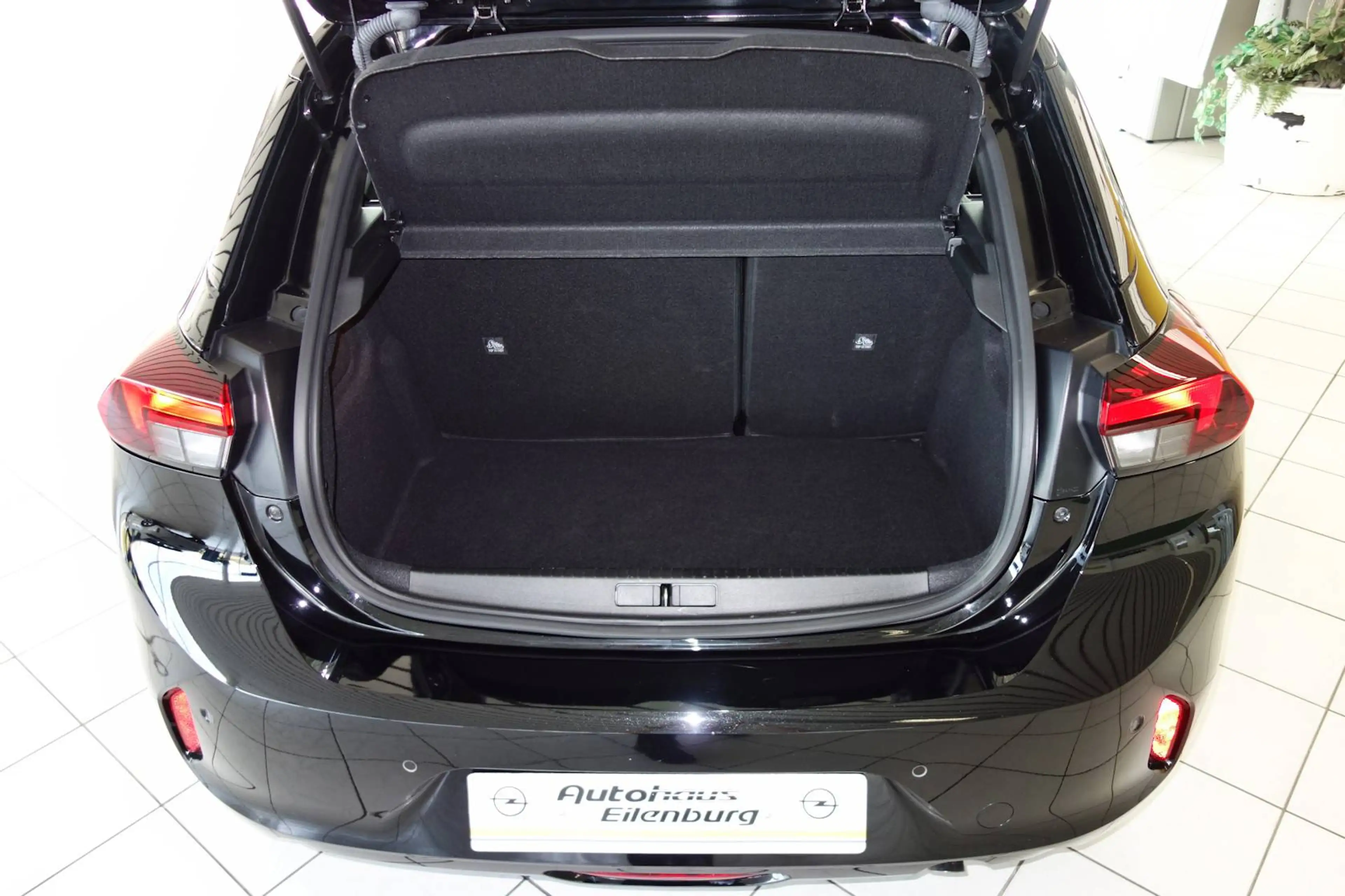 Opel Corsa 1.2 LED,2xKamera,PP v+h,SHZ. Top Angebot ! — photo 15