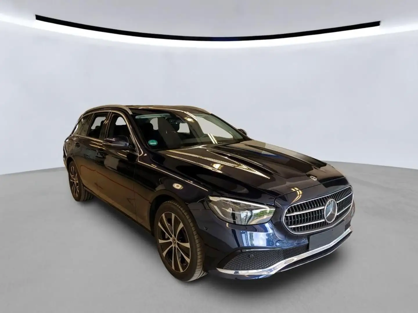 MERCEDES-BENZ Clasa E