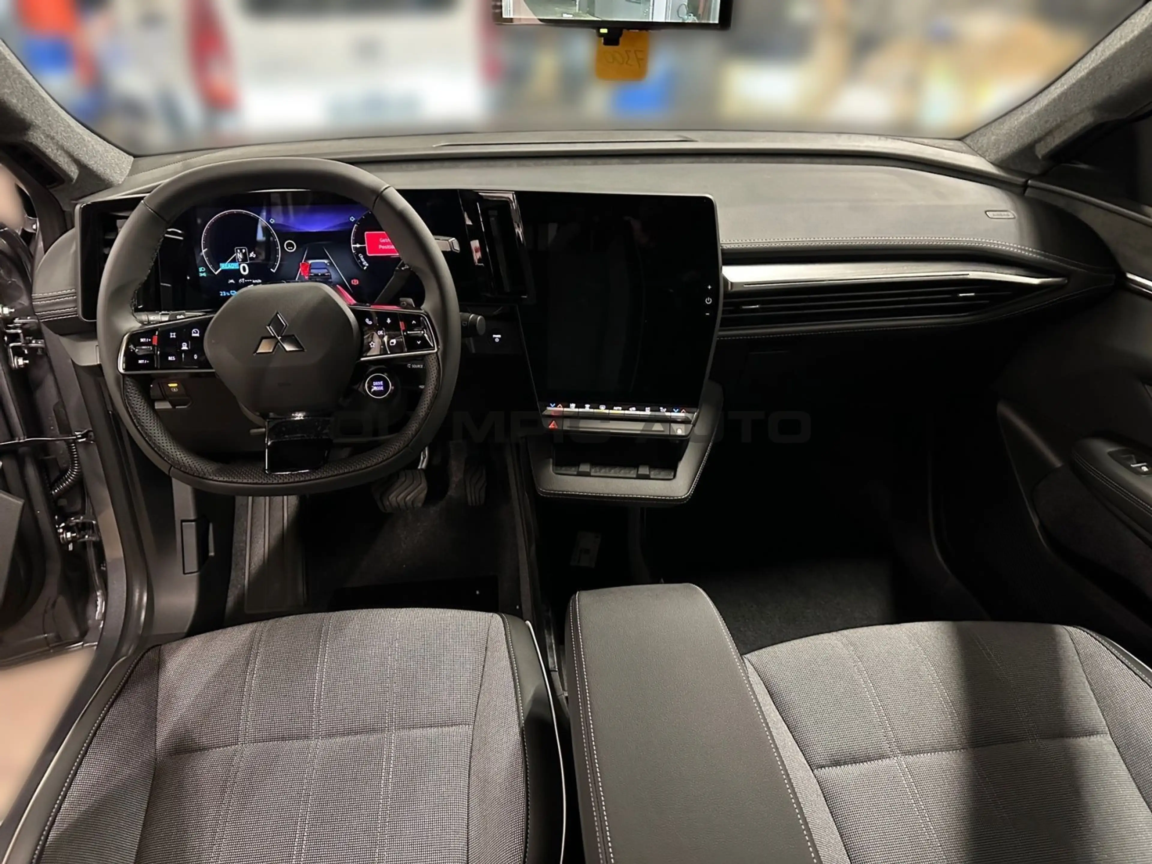 Mitsubishi Eclipse Cross Diamant TOP 87kWh (22kW) NAVI SHZG — photo 9