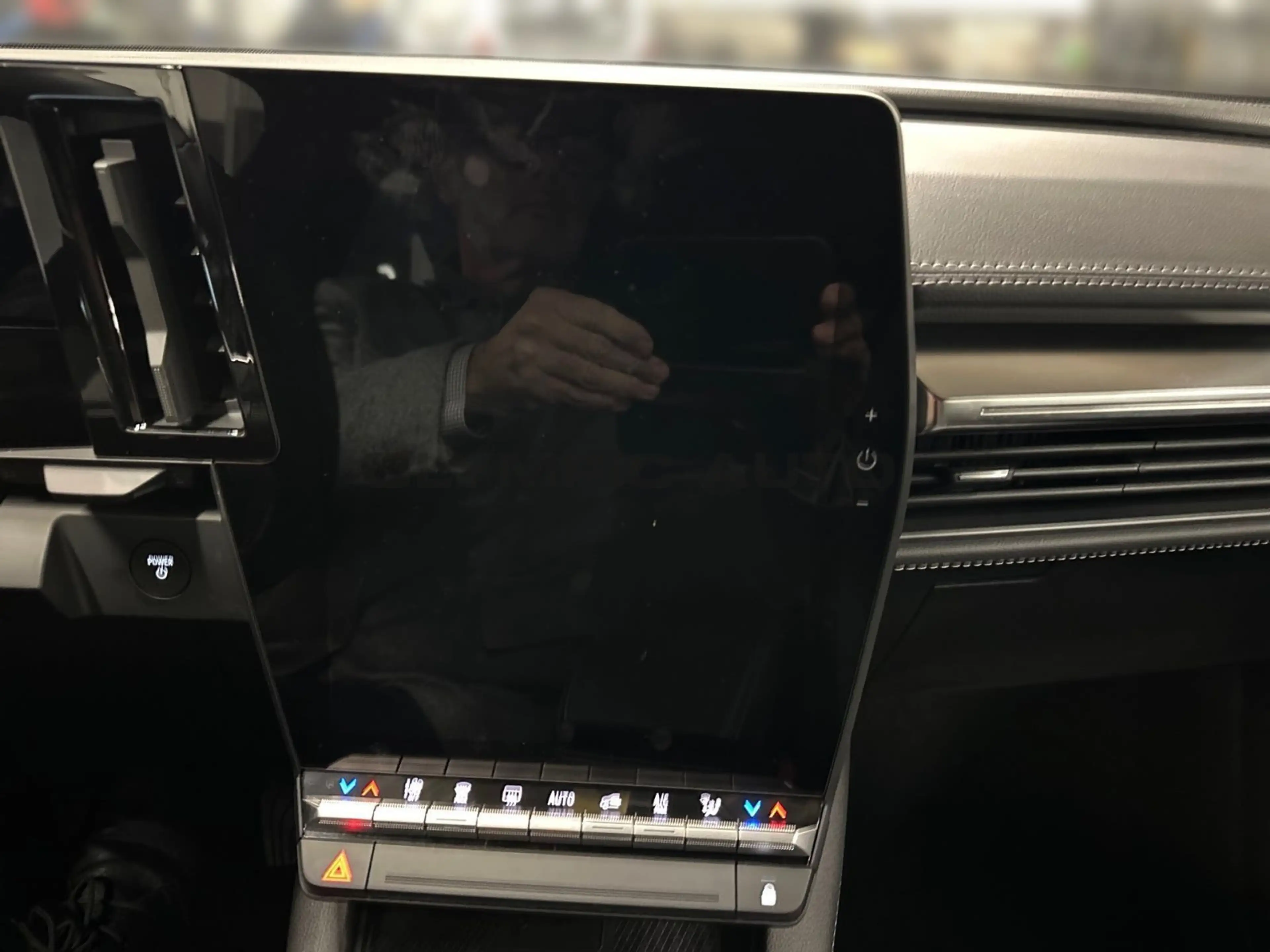 Mitsubishi Eclipse Cross Diamant TOP 87kWh (22kW) NAVI SHZG — photo 8