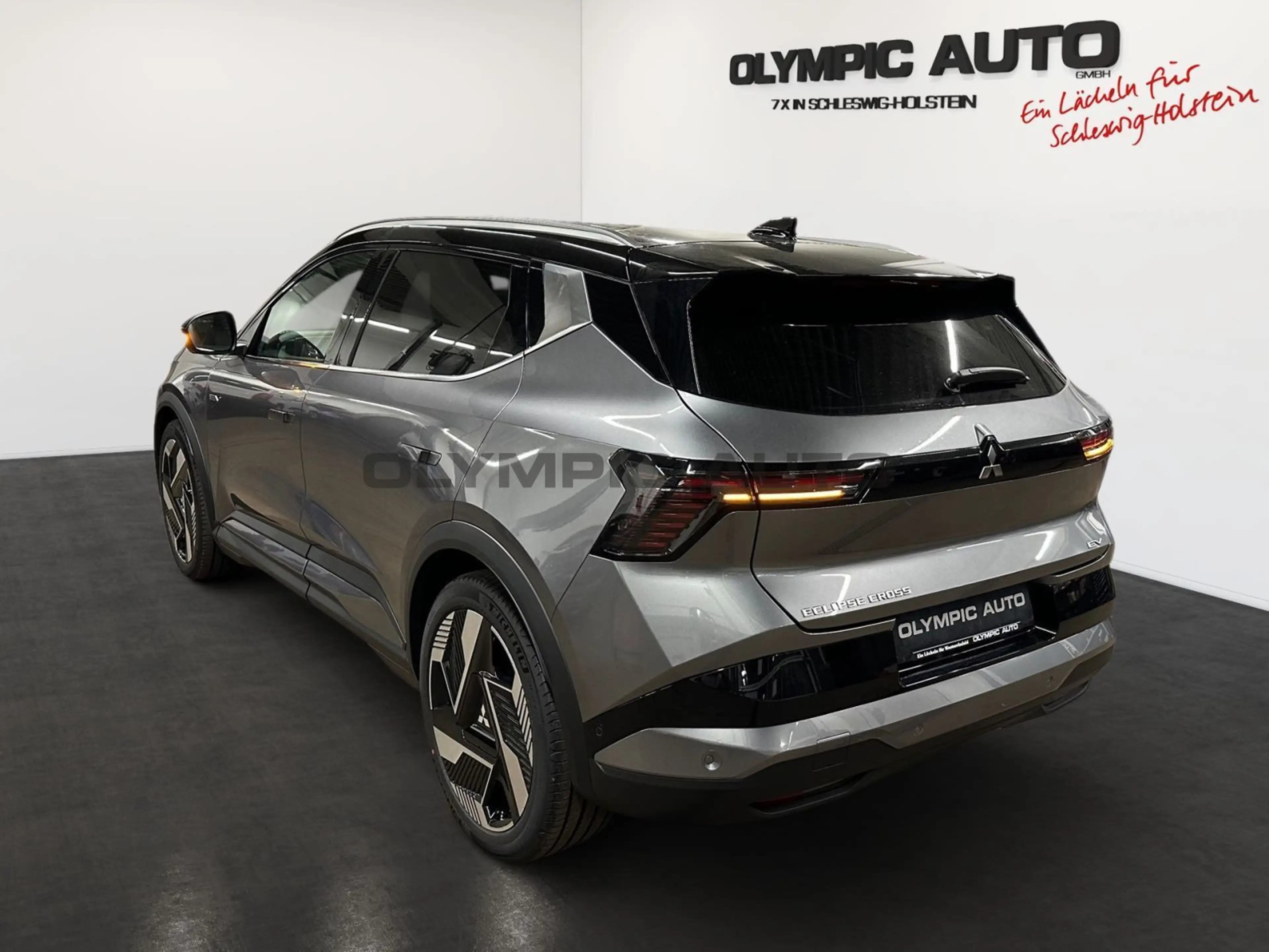 Mitsubishi Eclipse Cross Diamant TOP 87kWh (22kW) NAVI SHZG — photo 3