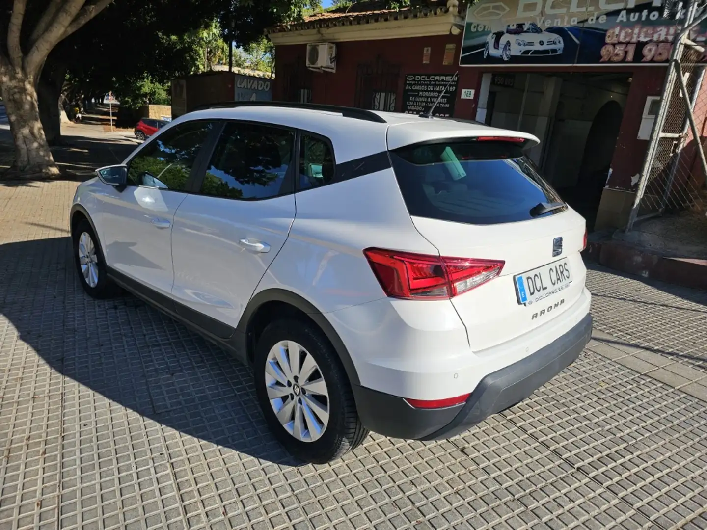 SEAT Arona 1.6TDI CR S&S Style 95 Wit - 2