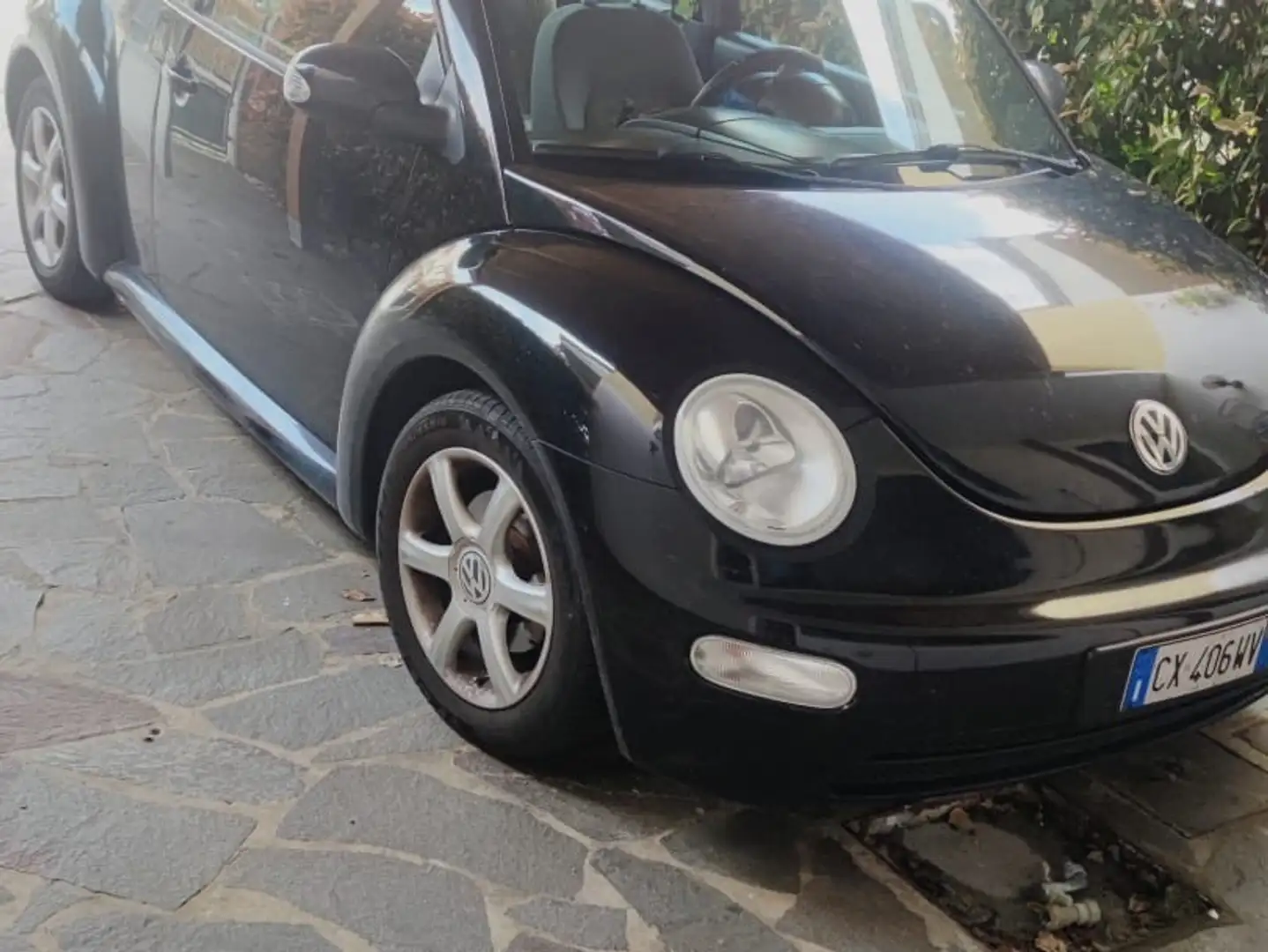 Volkswagen New Beetle 1.9 tdi 100cv Fekete - 1