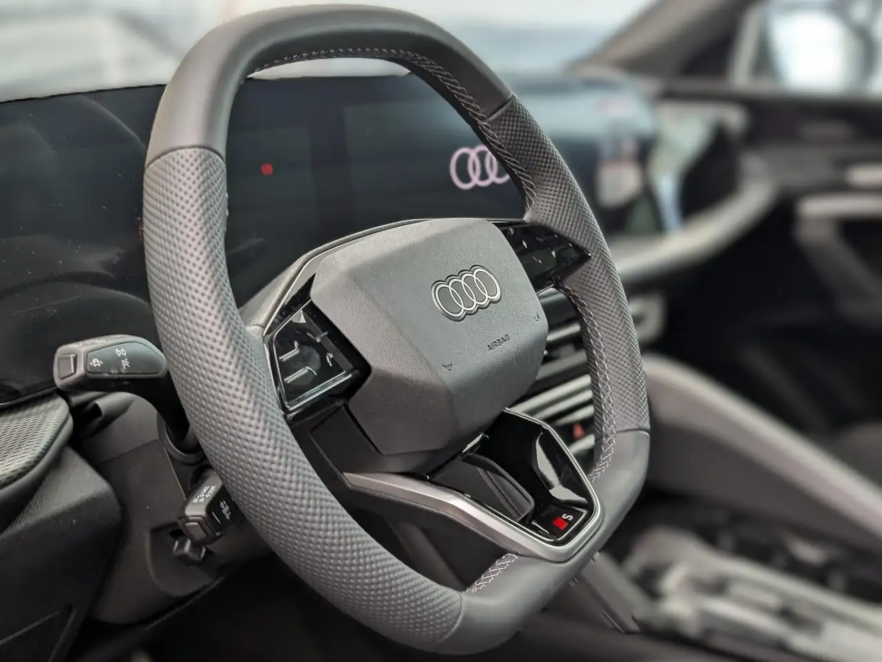 Audi Q5 снимка Audi Q5